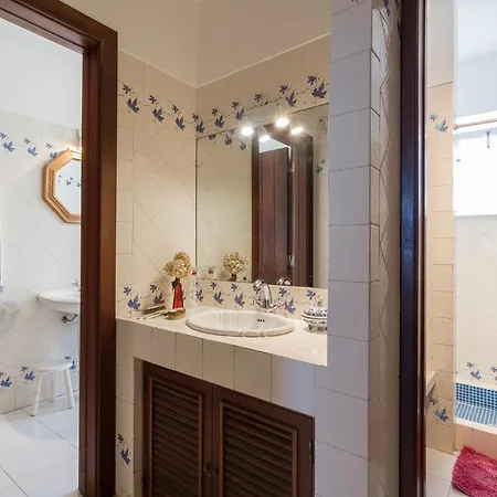 Holiday home Flh